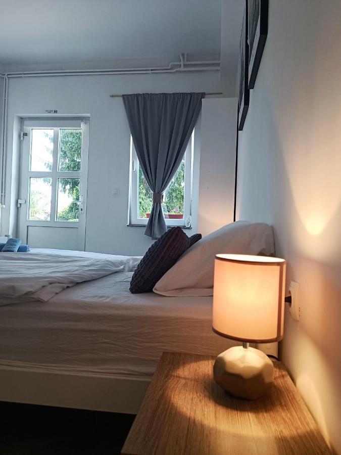 Studio Apartman Brletic Tounj 外观 照片