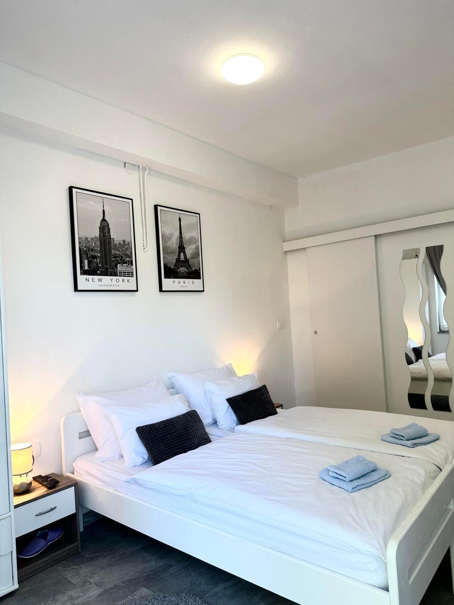 Studio Apartman Brletic Tounj 外观 照片